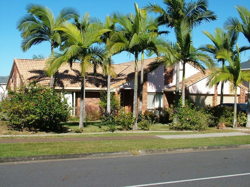 67 Honeysuckle Way, Calamvale QLD 4116