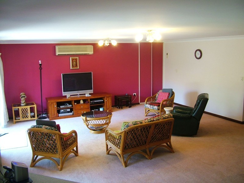 67 Honeysuckle Way, Calamvale QLD 4116