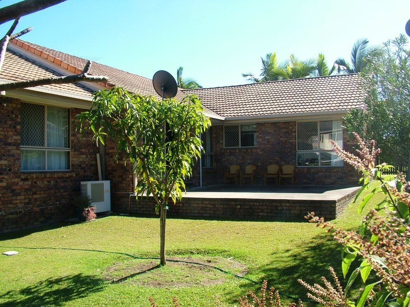 67 Honeysuckle Way, Calamvale QLD 4116