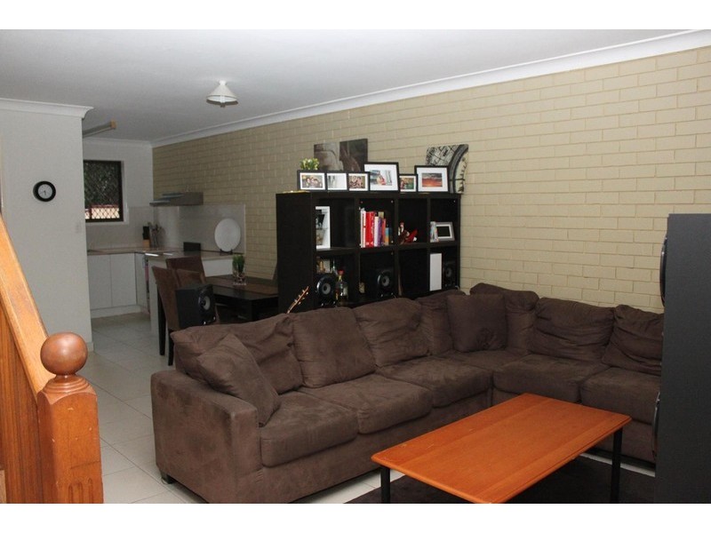 31/7 Chamberlain St, Rochedale South QLD 4123