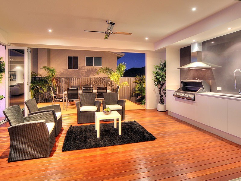 9 Bowers Street, Eight Mile Plains QLD 4113