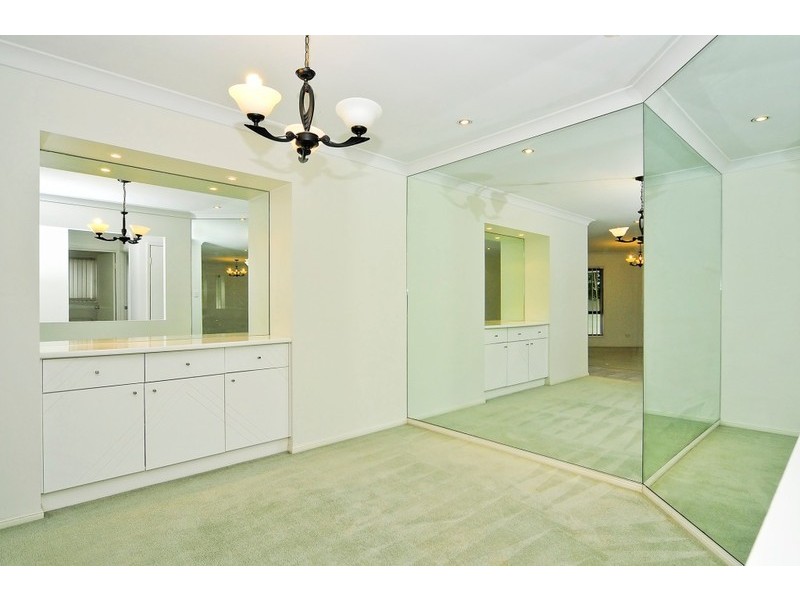 11 Lindfield Street, Parkinson QLD 4115