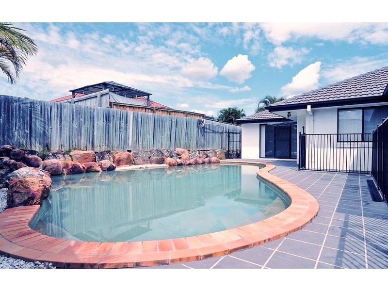 11 Lindfield Street, Parkinson QLD 4115