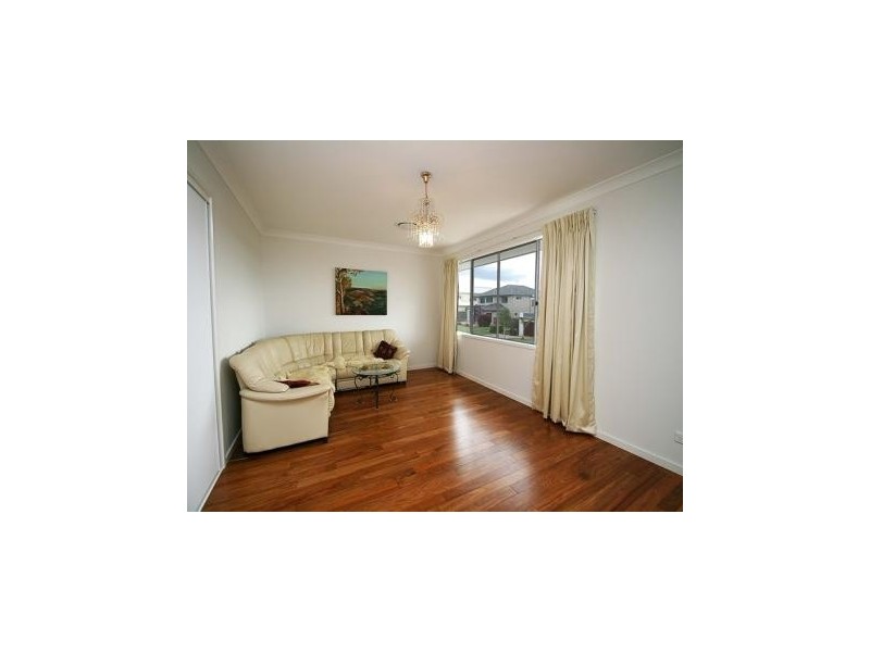 8 Langford Street, Eight Mile Plains QLD 4113