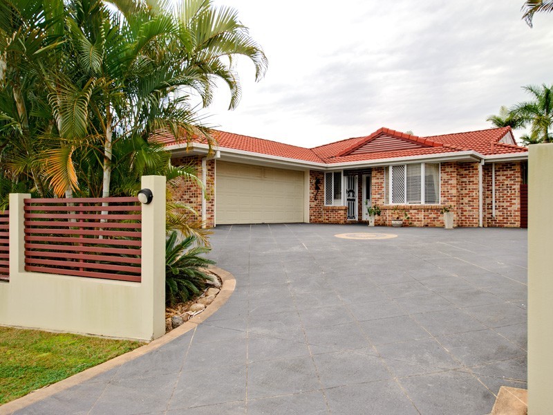 59 Corypha Crescent, Calamvale QLD 4116