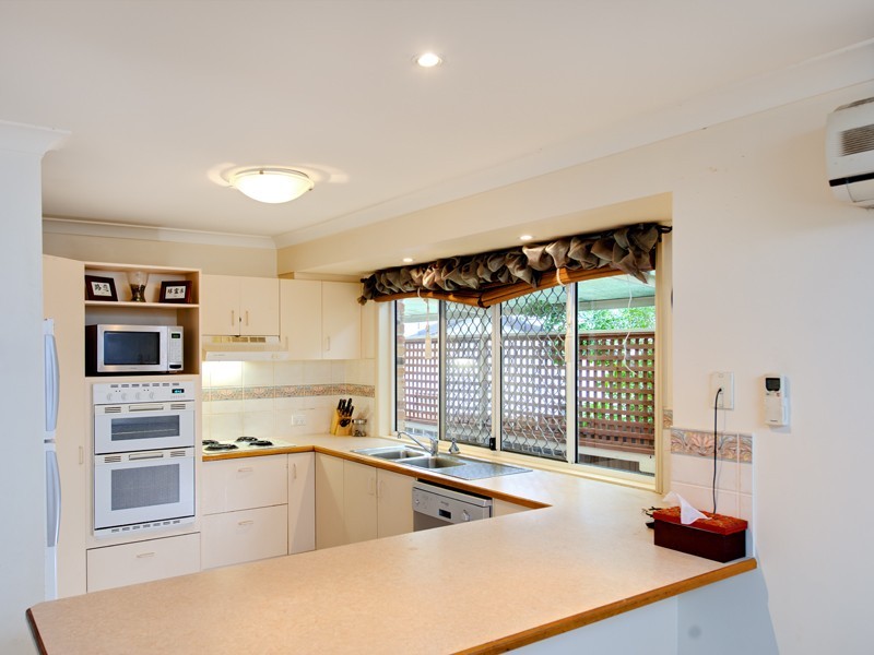 59 Corypha Crescent, Calamvale QLD 4116