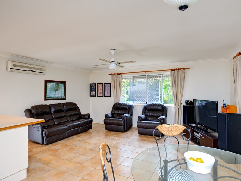 59 Corypha Crescent, Calamvale QLD 4116