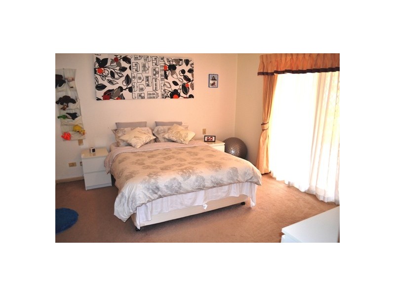 16 Palatine Street, Calamvale QLD 4116