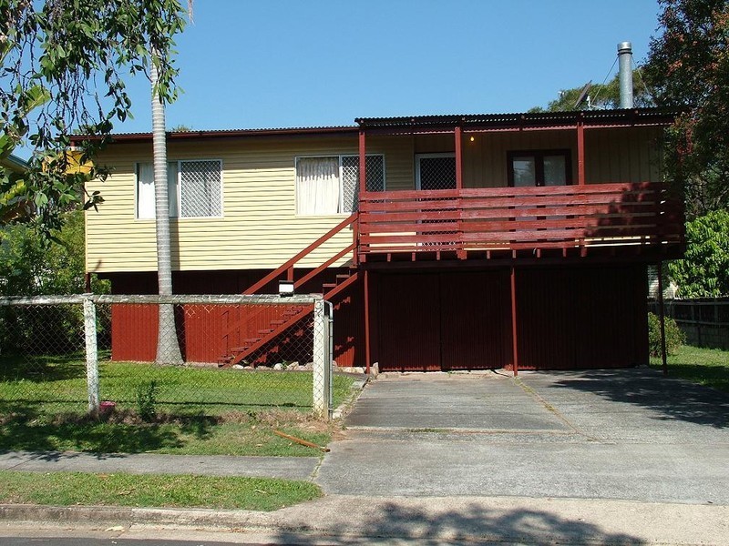 9 Mooney Street, Logan Central QLD 4114