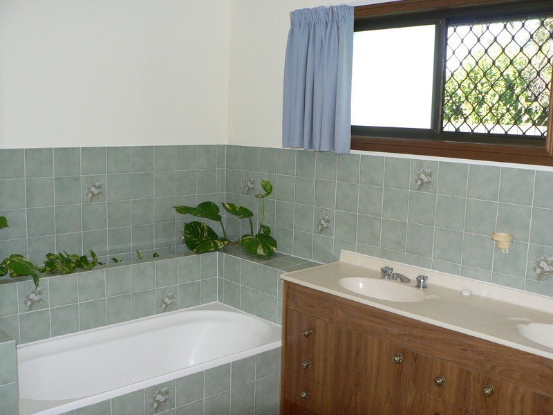 8 Radiata Street, Sunnybank Hills QLD 4109