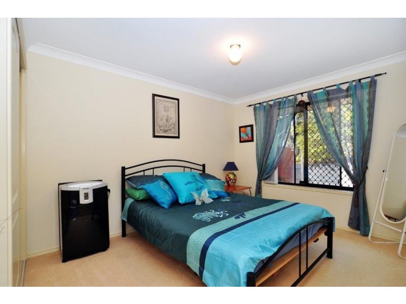 8 Rokeby Drive, Parkinson QLD 4115