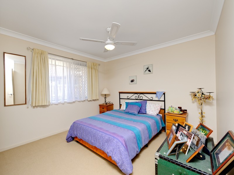 27 Bufalino Street, Parkinson QLD 4115