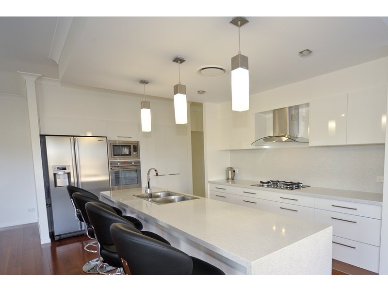 6 Juliana Court, Underwood QLD 4119