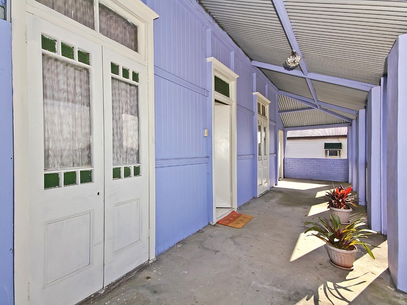 64 Enoggera Road, Newmarket QLD 4051