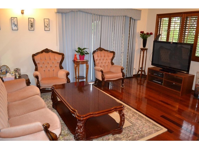 25 Cranberry Street, Eight Mile Plains QLD 4113