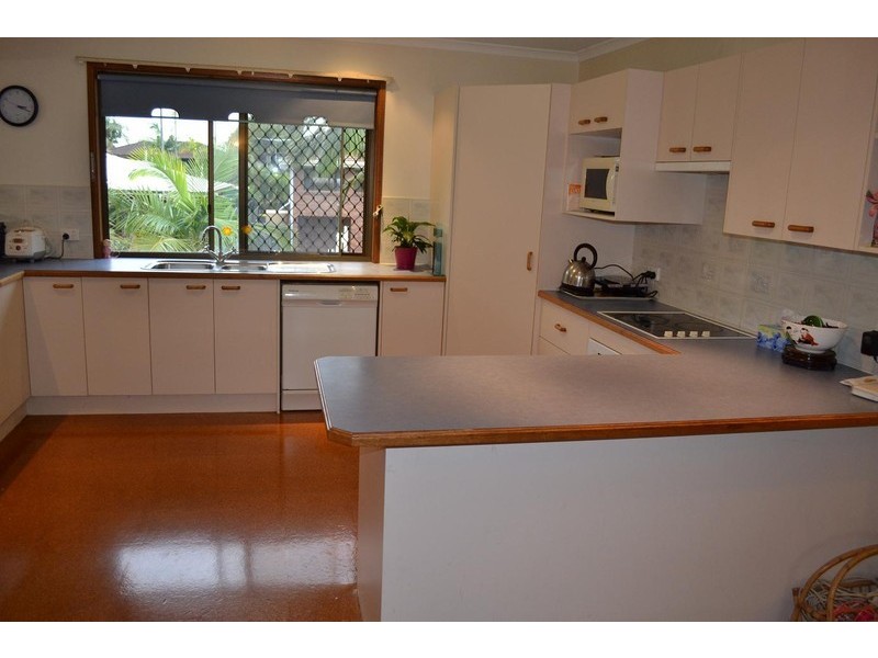 25 Cranberry Street, Eight Mile Plains QLD 4113