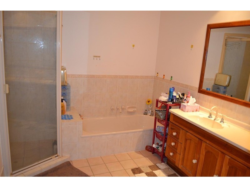 25 Cranberry Street, Eight Mile Plains QLD 4113