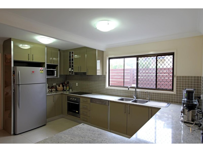 60 Lindwall Street, Upper Mount Gravatt QLD 4122