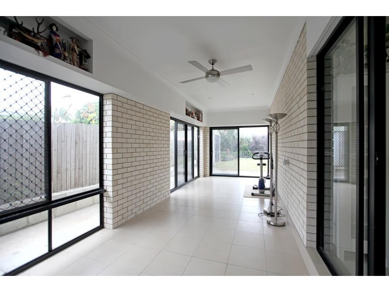 60 Lindwall Street, Upper Mount Gravatt QLD 4122