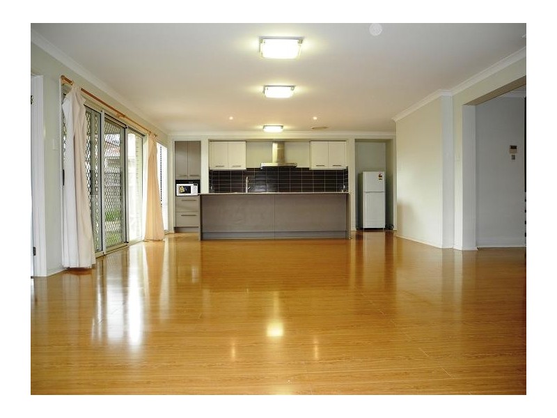 12 Lenton Place, Calamvale QLD 4116