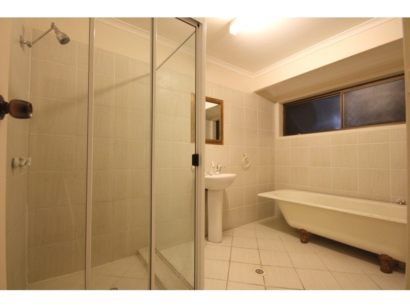 18 Seafern Street, Sunnybank Hills QLD 4109