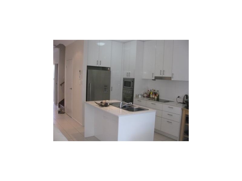 27/37 Slobodian Avenue, Eight Mile Plains QLD 4113