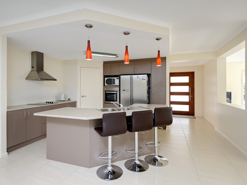 26 Langford Street, Eight Mile Plains QLD 4113