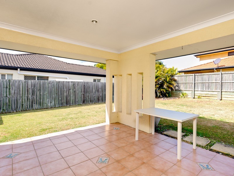 18 Sunhaven Crescent, Kuraby QLD 4112