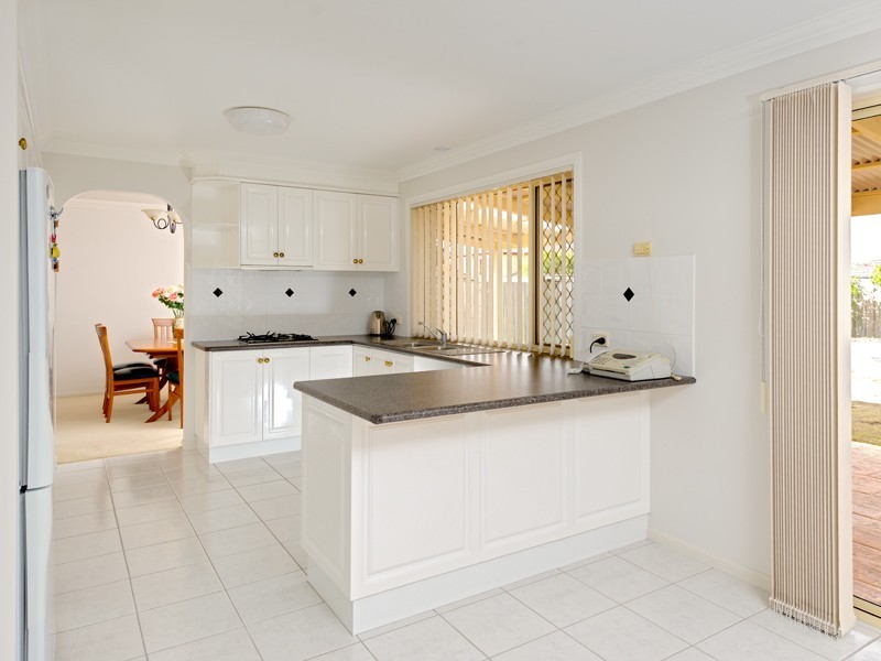 165 Lancaster Circuit, Stretton QLD 4116