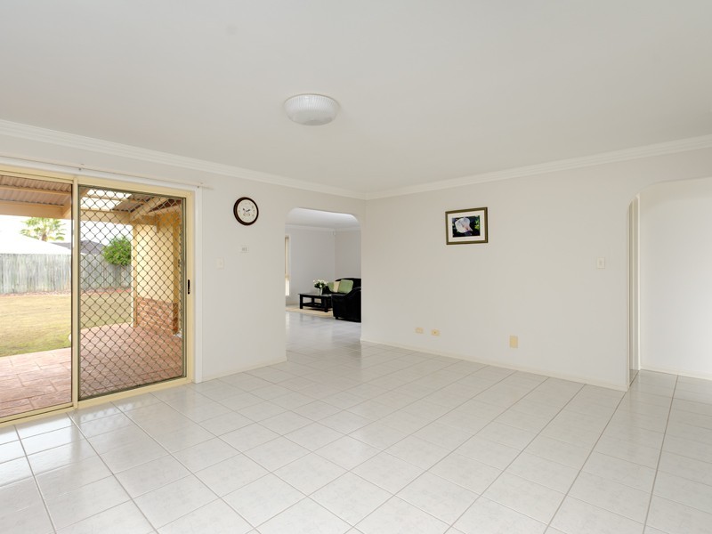 165 Lancaster Circuit, Stretton QLD 4116