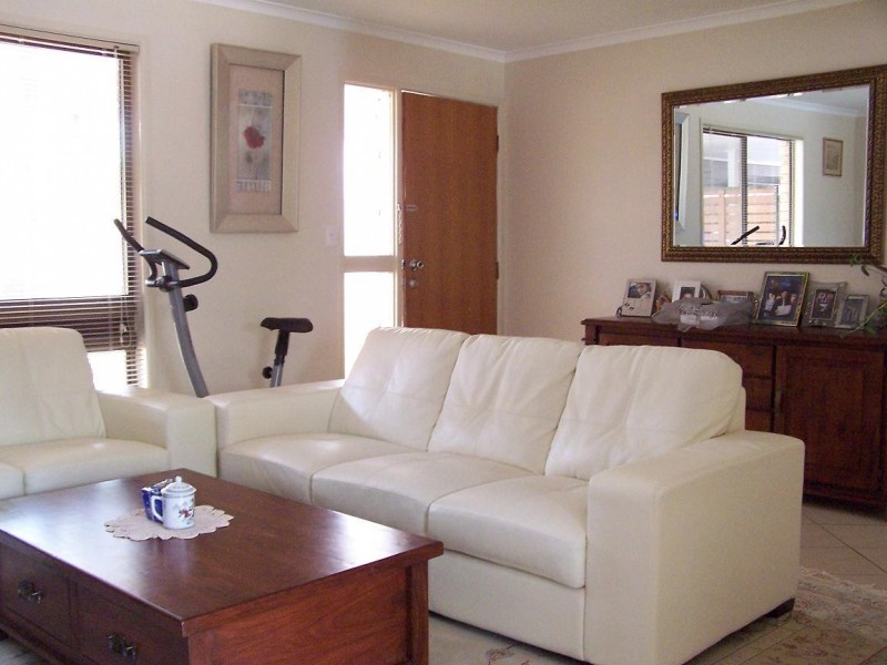 122 Pinelands Road, Sunnybank Hills QLD 4109