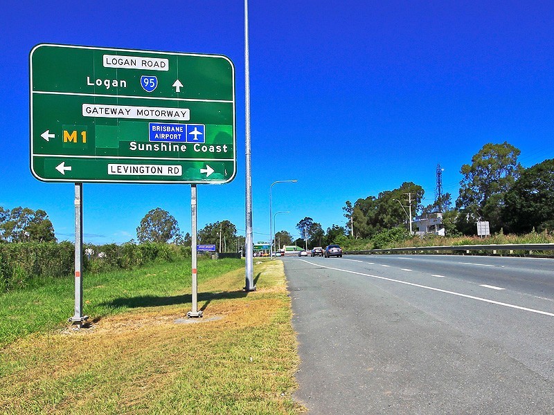 1 Alberton Court, Eight Mile Plains QLD 4113