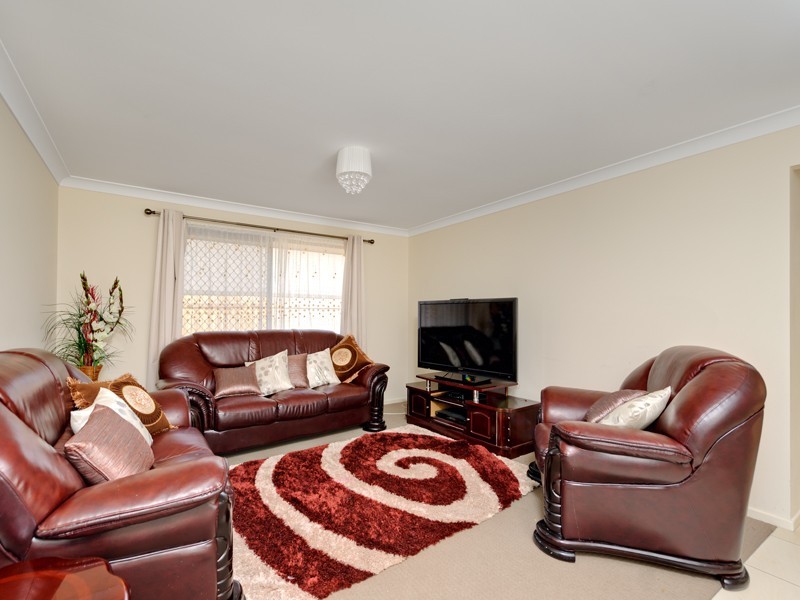 6 Perregreen Street, Doolandella QLD 4077