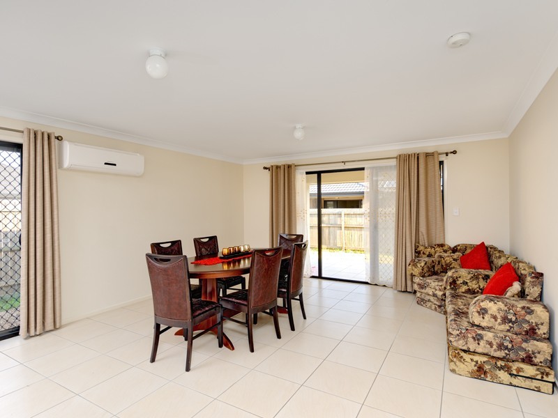 6 Perregreen Street, Doolandella QLD 4077