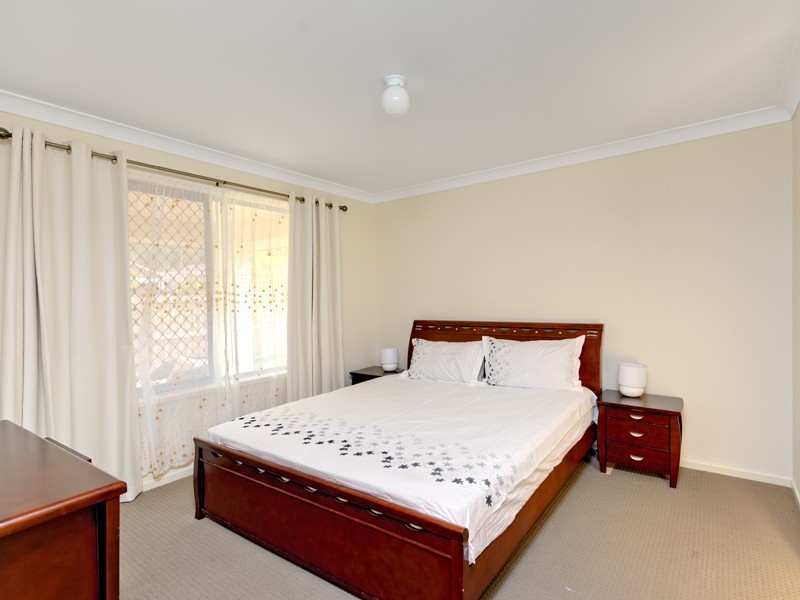 6 Perregreen Street, Doolandella QLD 4077