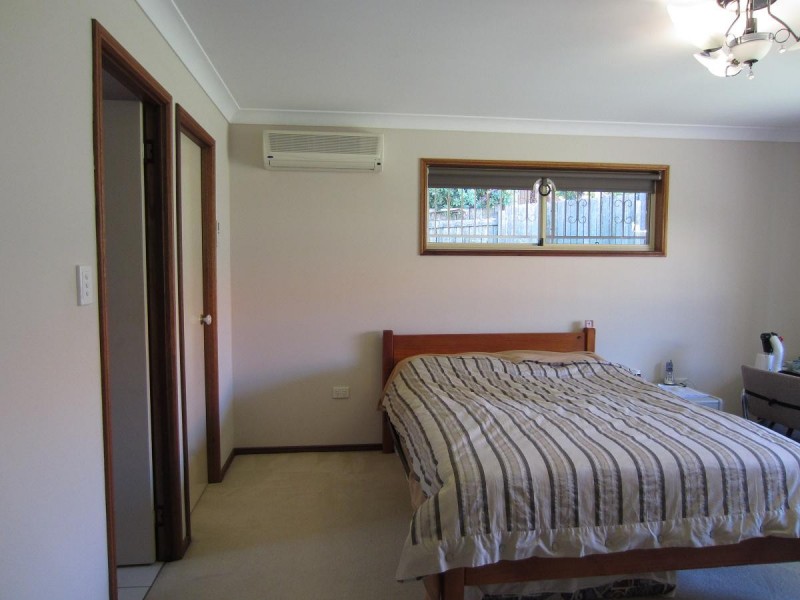 25 Monsour Street, Calamvale QLD 4116