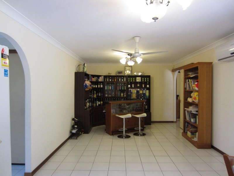 25 Monsour Street, Calamvale QLD 4116