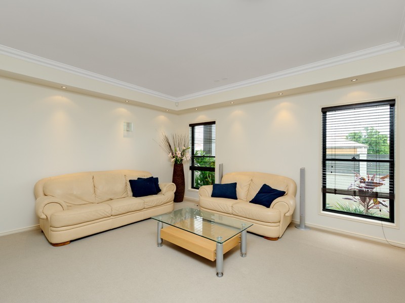 2 Fortune Court, Sunnybank Hills QLD 4109