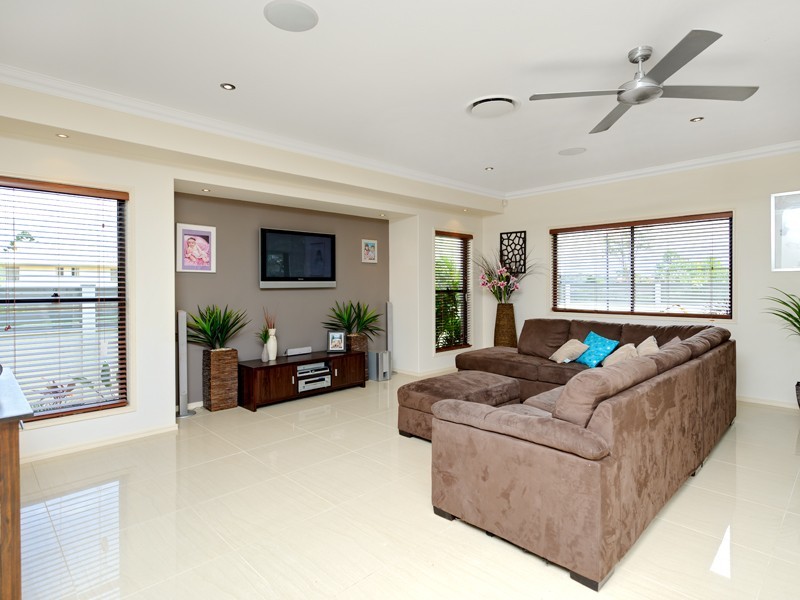 2 Fortune Court, Sunnybank Hills QLD 4109