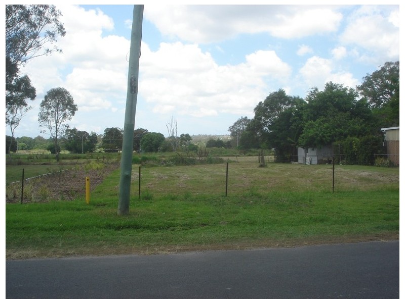 17 Lagoon Road, Waterford West QLD 4133