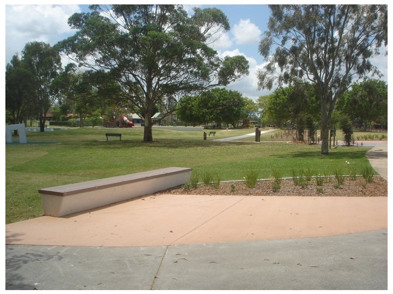 17 Lagoon Road, Waterford West QLD 4133