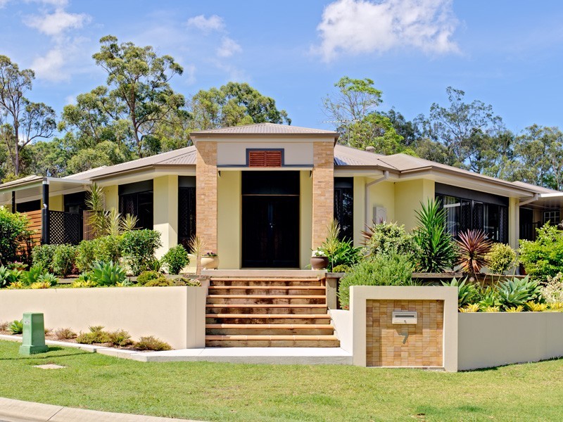 7 Sumayyah Place, Calamvale QLD 4116