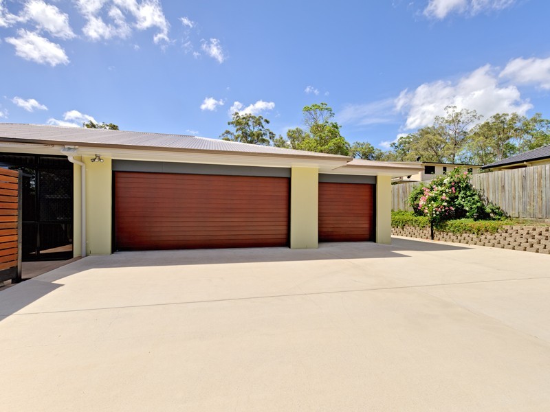 7 Sumayyah Place, Calamvale QLD 4116