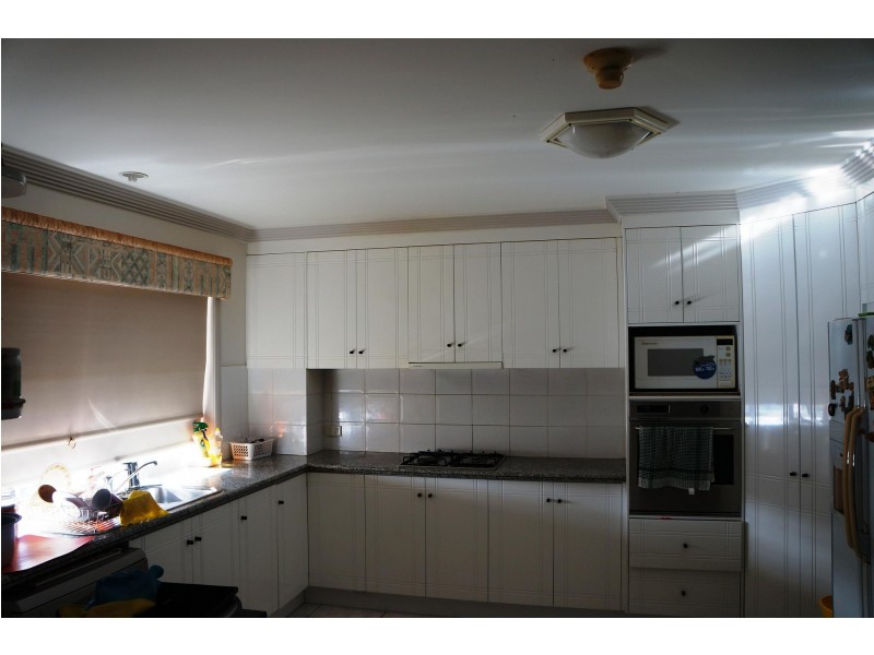 7 Hibiscus Court, Stretton QLD 4116