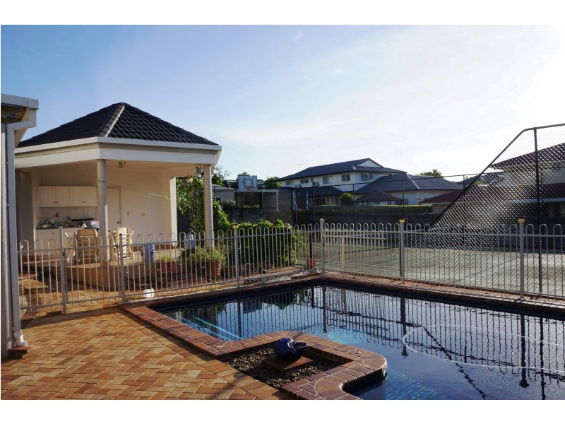 7 Hibiscus Court, Stretton QLD 4116