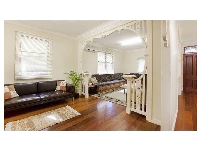 23 Withington Street, East Brisbane QLD 4169