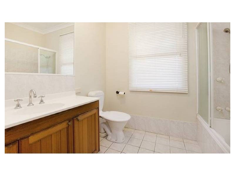 23 Withington Street, East Brisbane QLD 4169