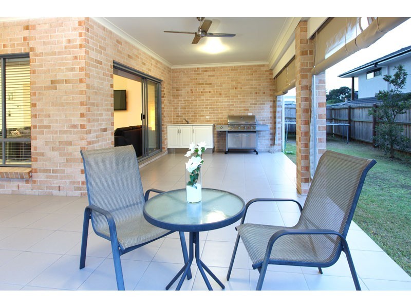 4 Jagfed Road TORVILLE HEIGHTS, Underwood QLD 4119