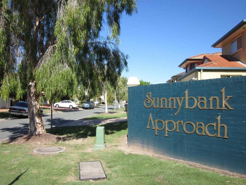 32 Diamond Place, Runcorn QLD 4113