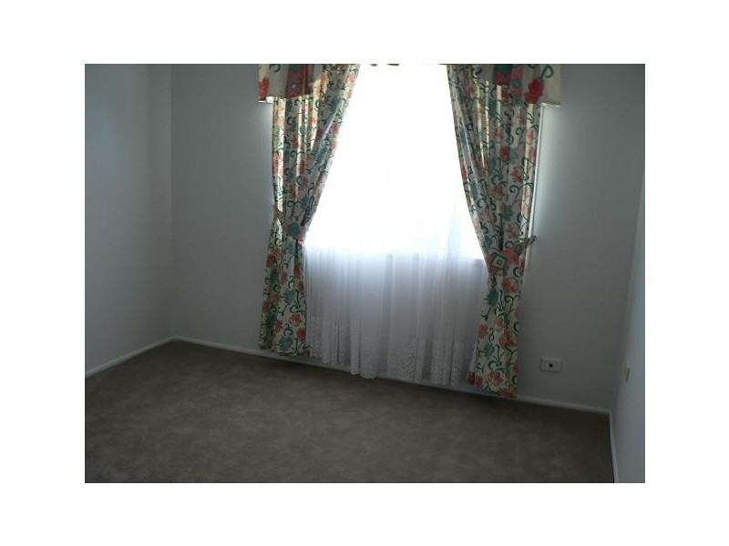 3 Walter St, Logan Central QLD 4114